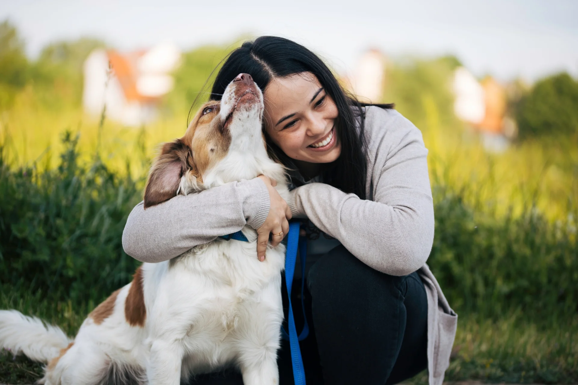 ¿Se necesita certificación para ser cuidador de mascotas?